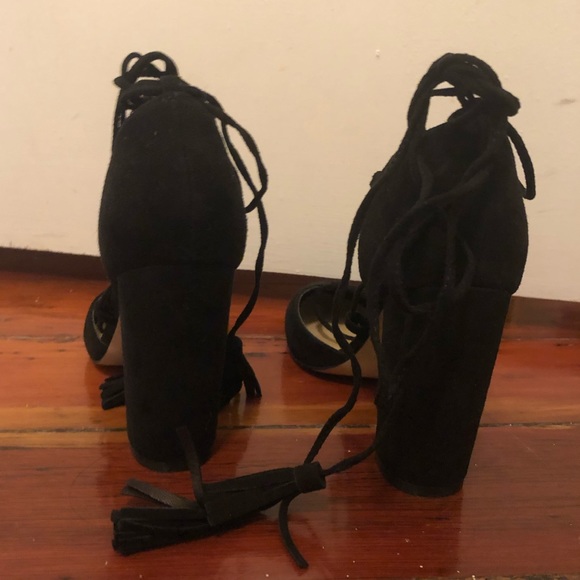 Marc Fisher Pumps - Picture 4 of 5